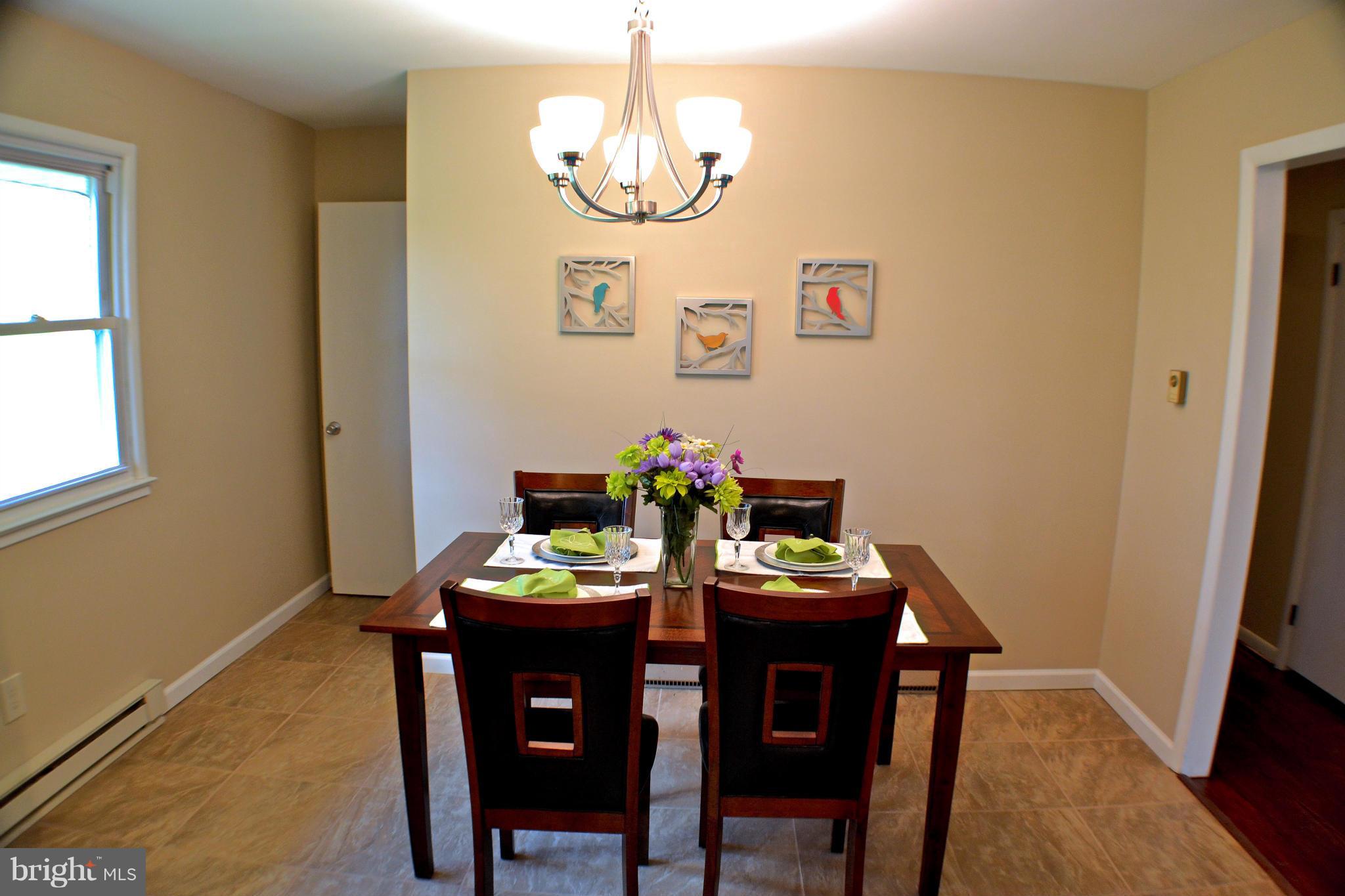 4036 Boteler Road Mount Airy, MD 21771 - Photo 9 of 30 Dining Room