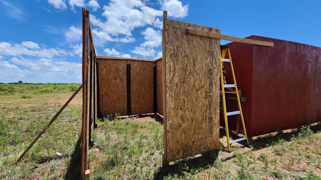 32-acres Lake Stamford 32-acres Lake Haskell, TX 79521 - Photo 14 of 26 a view of a back yard