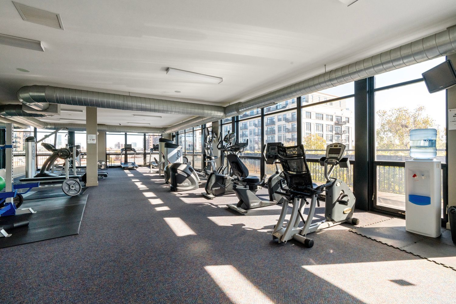 1001 West 15th Street, Unit 318 Chicago, IL 60608 - Photo 29 of 32
