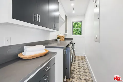 $3,495,000 | 7500 Stewart Avenue, Los Angeles, CA 90045