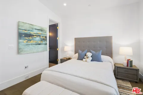 $3,495,000 | 7500 Stewart Avenue, Los Angeles, CA 90045
