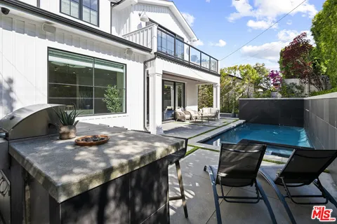 $3,495,000 | 7500 Stewart Avenue, Los Angeles, CA 90045