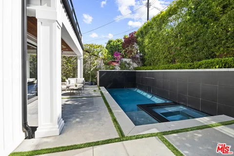 $3,495,000 | 7500 Stewart Avenue, Los Angeles, CA 90045