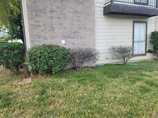 $750 | 12615 Brookglade Circle, Unit 409, Houston, TX 77099