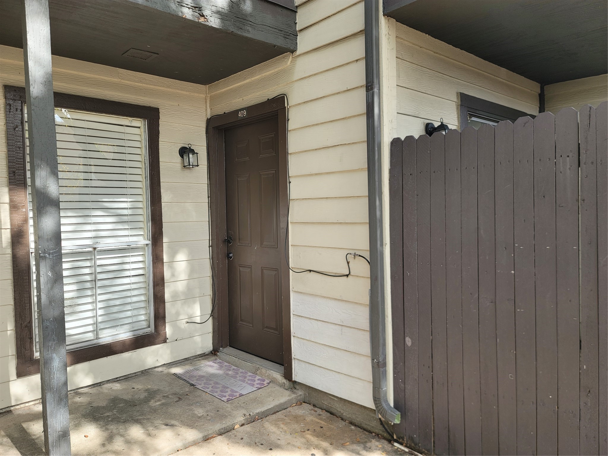 12615 Brookglade Circle, Unit 409 Houston, TX 77099 - Photo 6 of 23