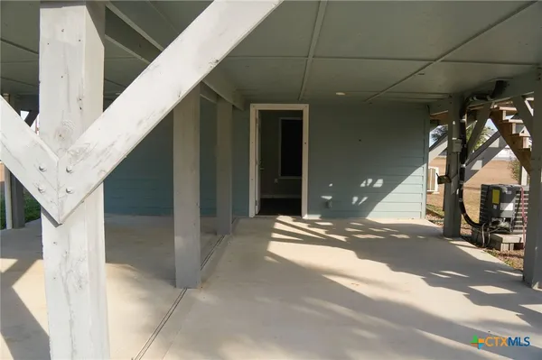 $200,000 | 1978 Bayview Drive, Palacios, TX 77465