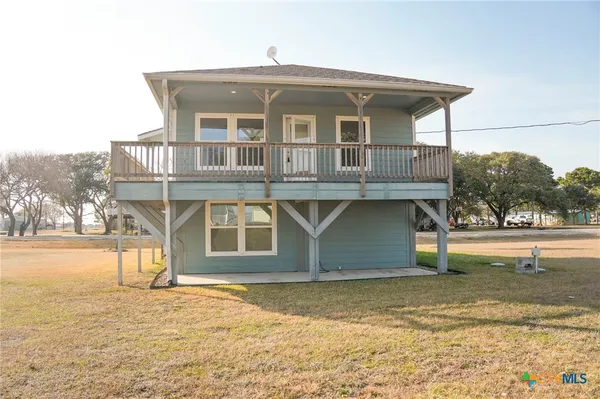 $200,000 | 1978 Bayview Drive, Palacios, TX 77465