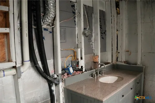 $200,000 | 1978 Bayview Drive, Palacios, TX 77465