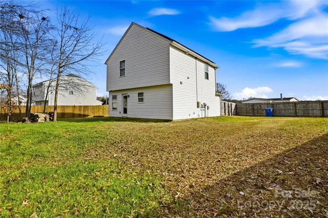 a front view of house with yard