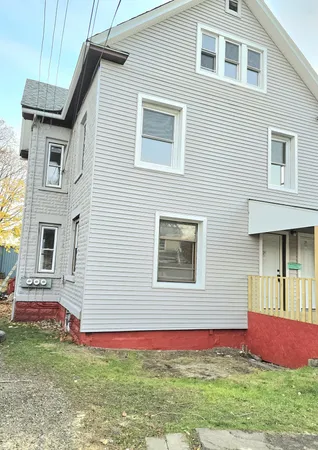 $1,500 | 804 Broad Street, Unit 1, Endicott, NY 13760