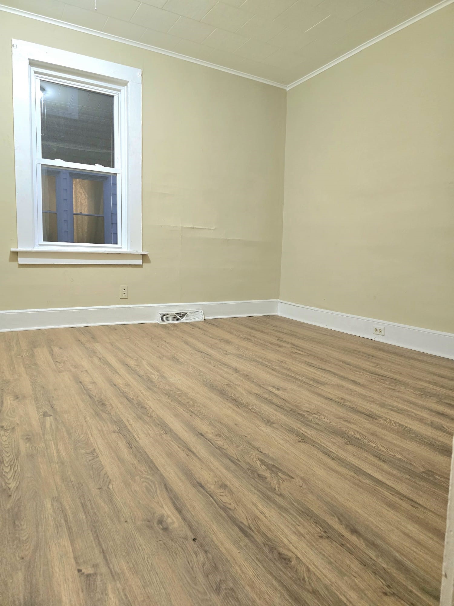 804 Broad Street, Unit 2 Endicott, NY 13760 - Photo 8 of 12