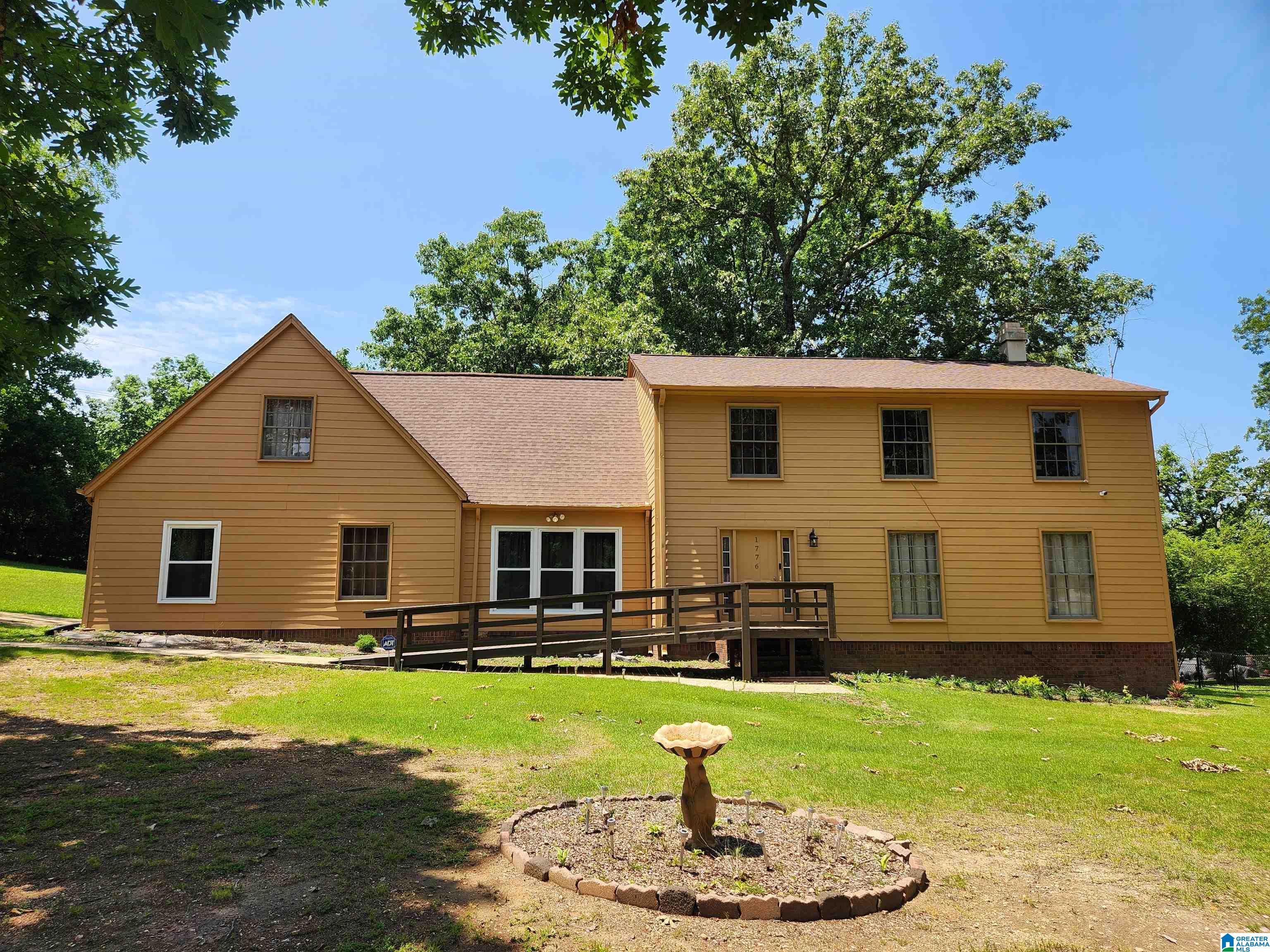 1776 6th Way Northwest Birmingham, AL 35215 - Photo 1 of 40