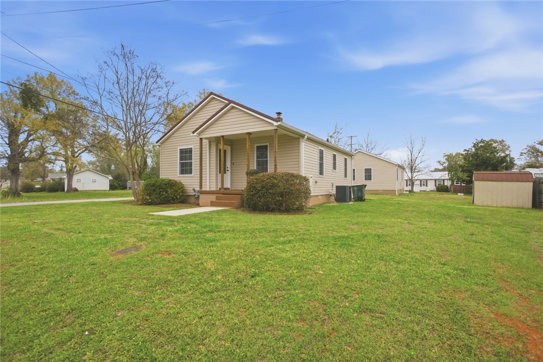 1000 Overbrook Drive Seneca, SC 29678 - Photo 23 of 31