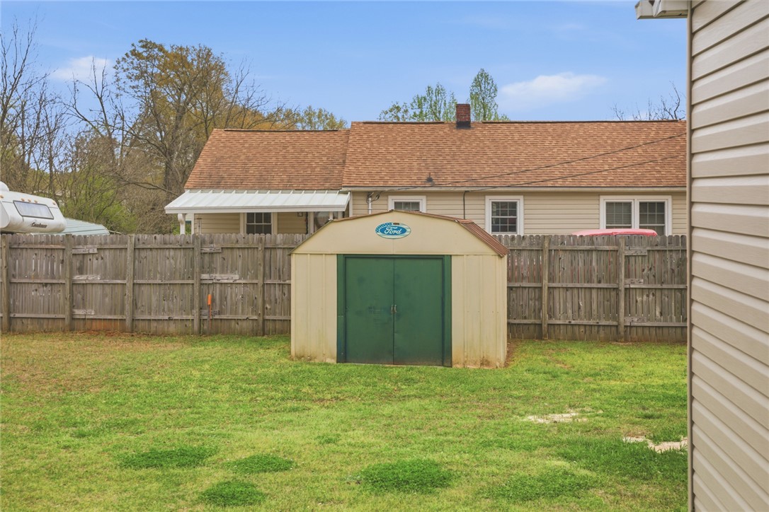 1000 Overbrook Drive Seneca, SC 29678 - Photo 30 of 31