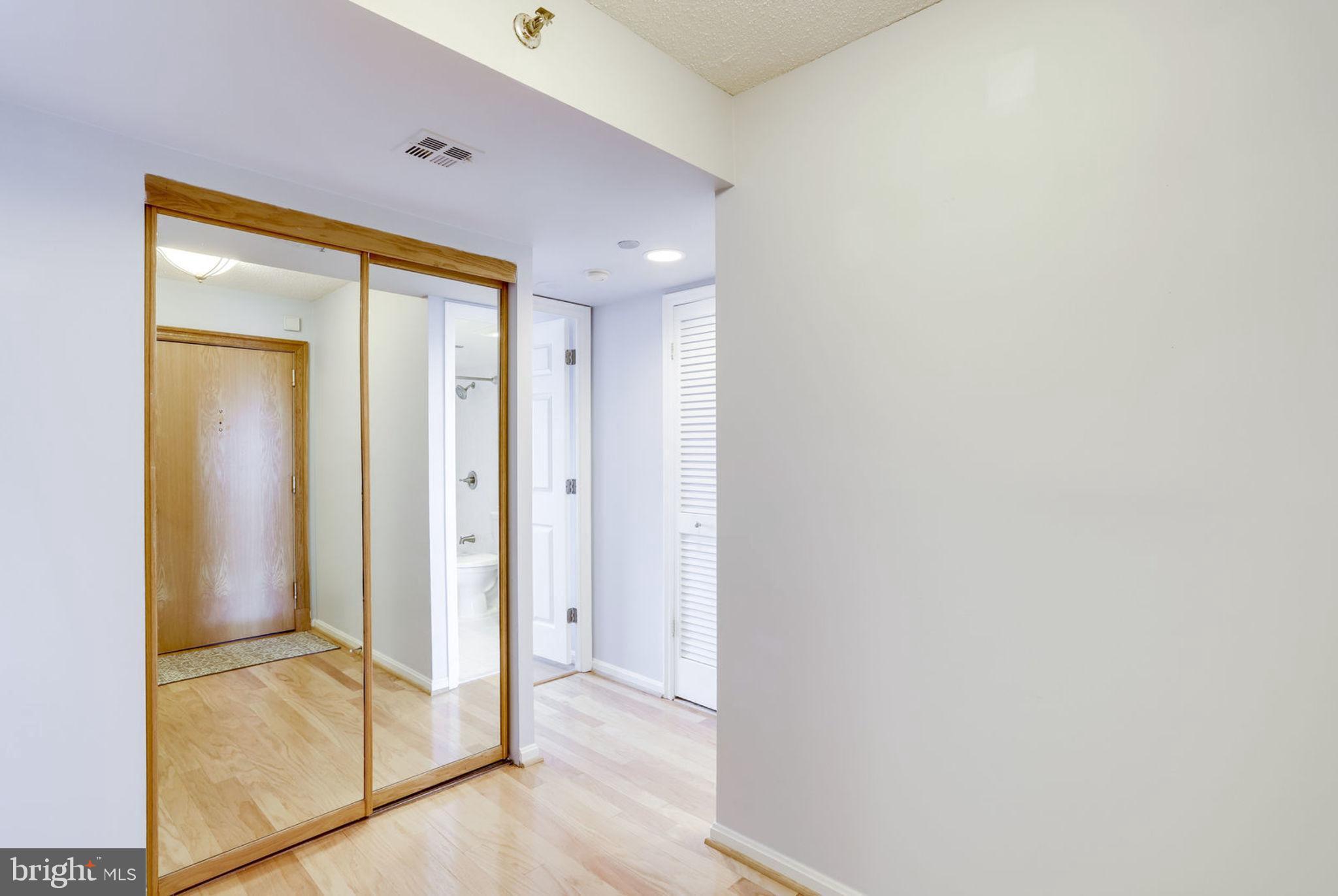 1301 North Courthouse Road, Unit 1506 Arlington, VA 22201 - Photo 29 of 46