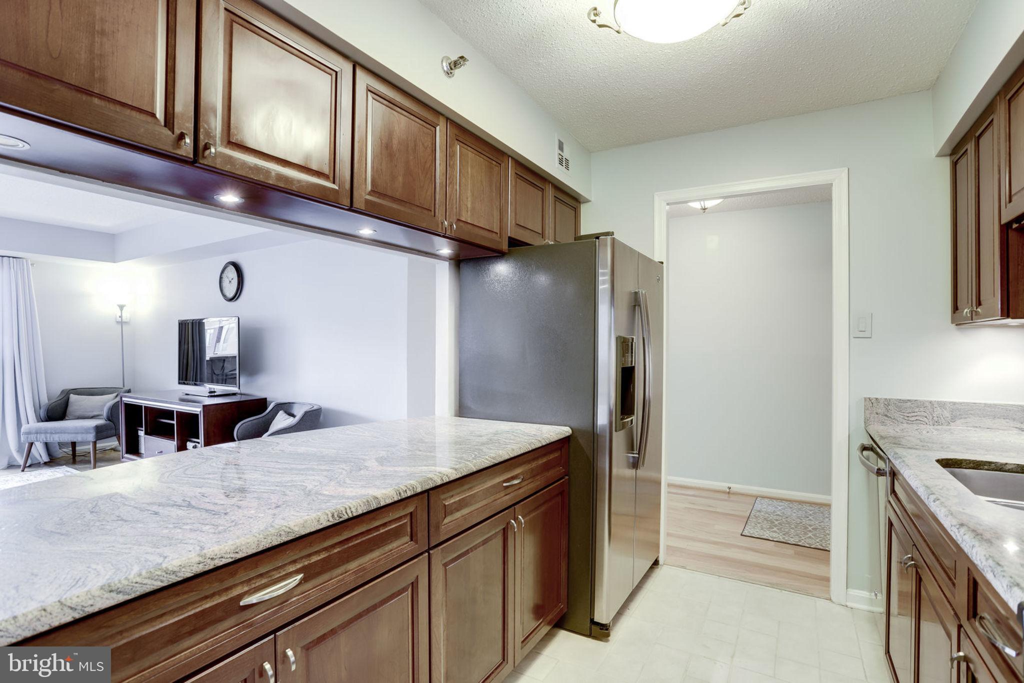 1301 North Courthouse Road, Unit 1506 Arlington, VA 22201 - Photo 6 of 46
