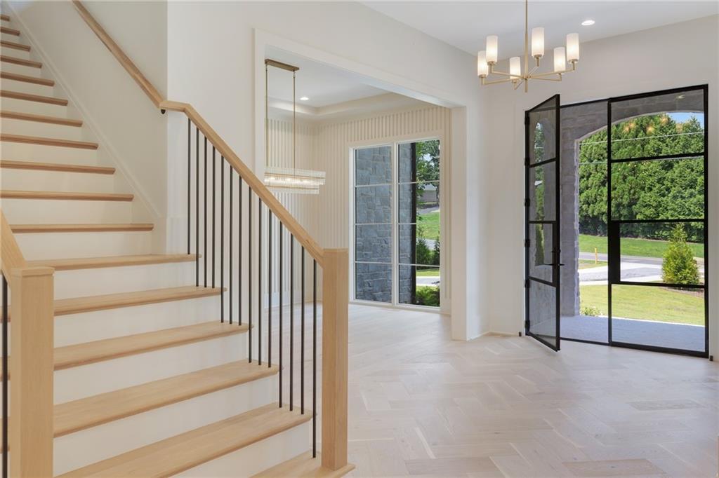 290 Christopher Robin Road Alpharetta, GA 30005 - Photo 5 of 66