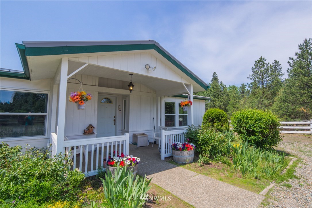 6700 Nelson Siding Road Cle Elum, WA 98922 - Photo 3 of 25
