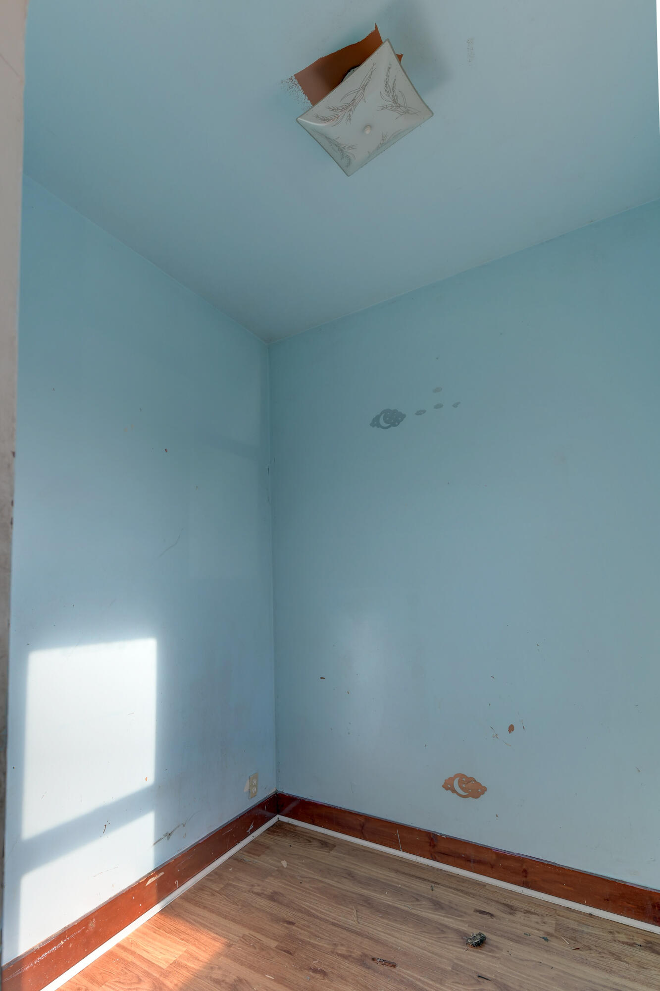 5010 Magoun Avenue East Chicago, IN 46312 - Photo 15 of 26 1333x2000