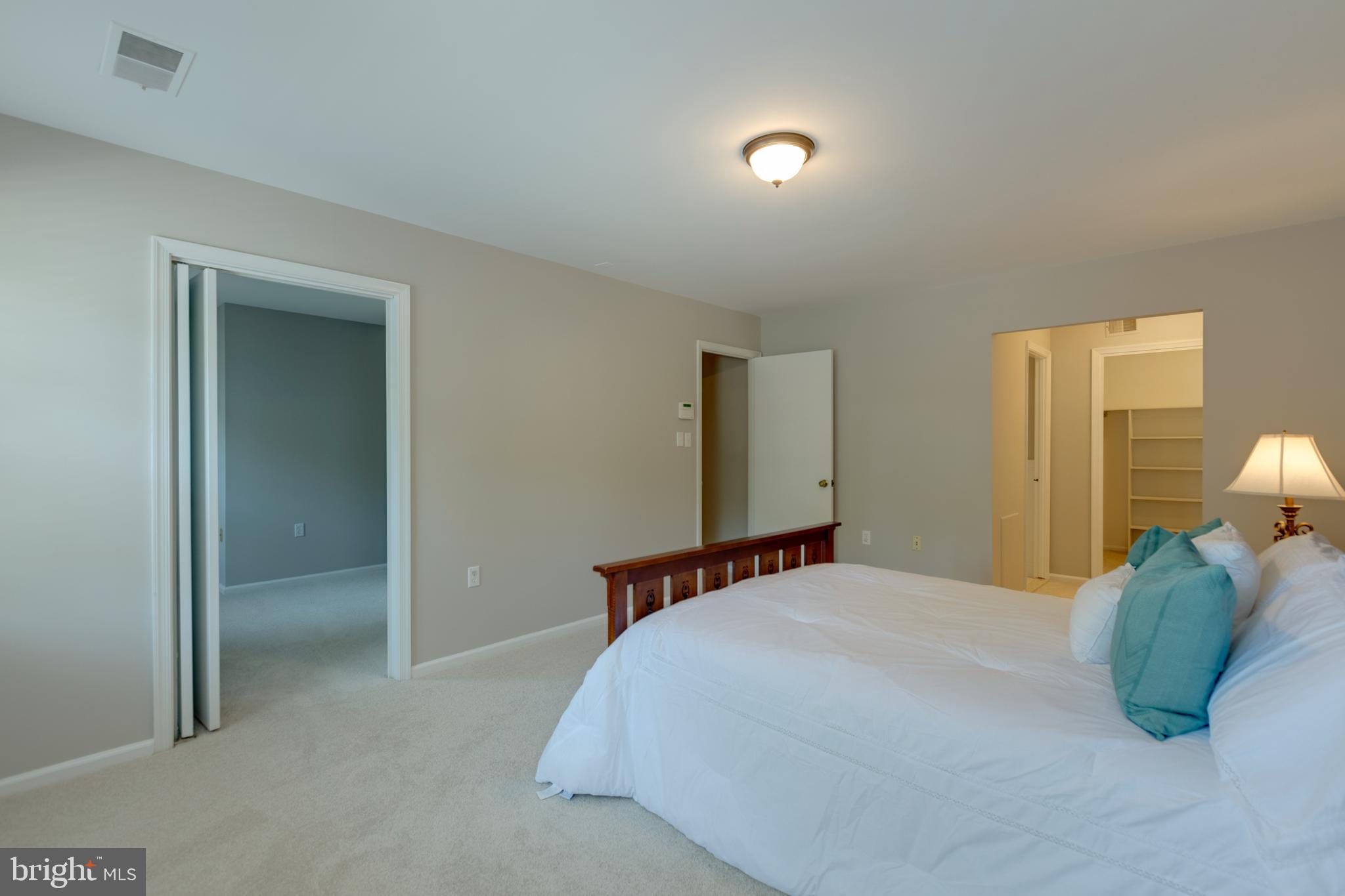 8238 Crown Court Road Alexandria, VA 22308 - Photo 28 of 57 Gallery Image 28
