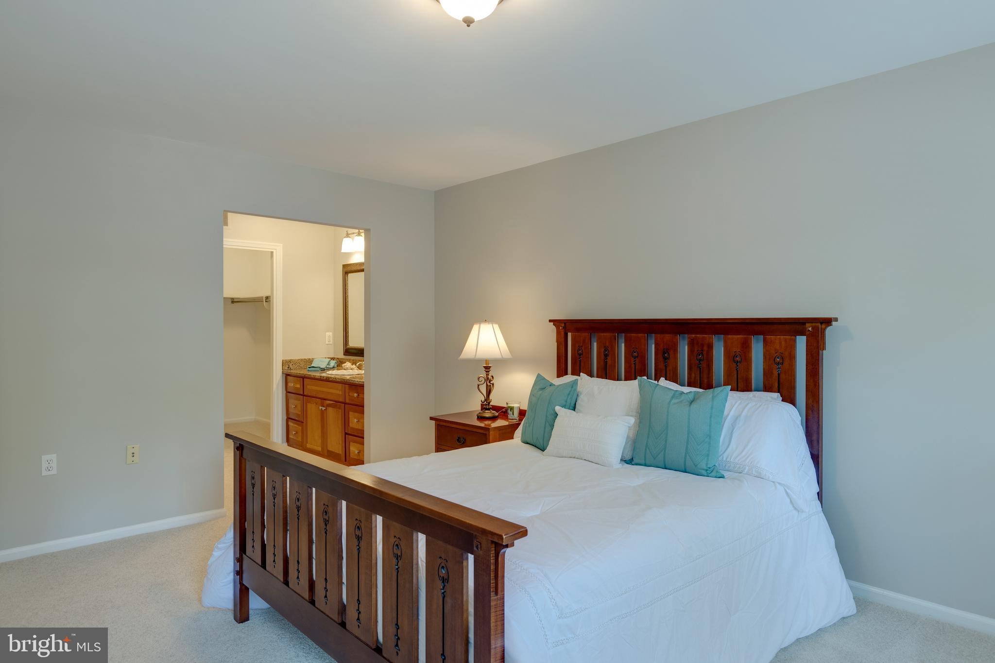 8238 Crown Court Road Alexandria, VA 22308 - Photo 29 of 57 Gallery Image 29