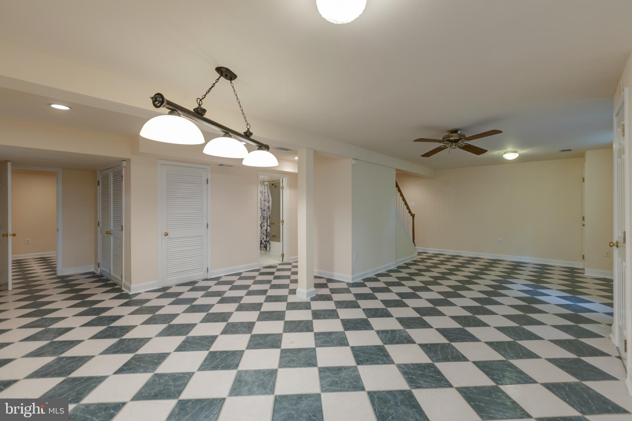 8238 Crown Court Road Alexandria, VA 22308 - Photo 45 of 57 Lower level workshop