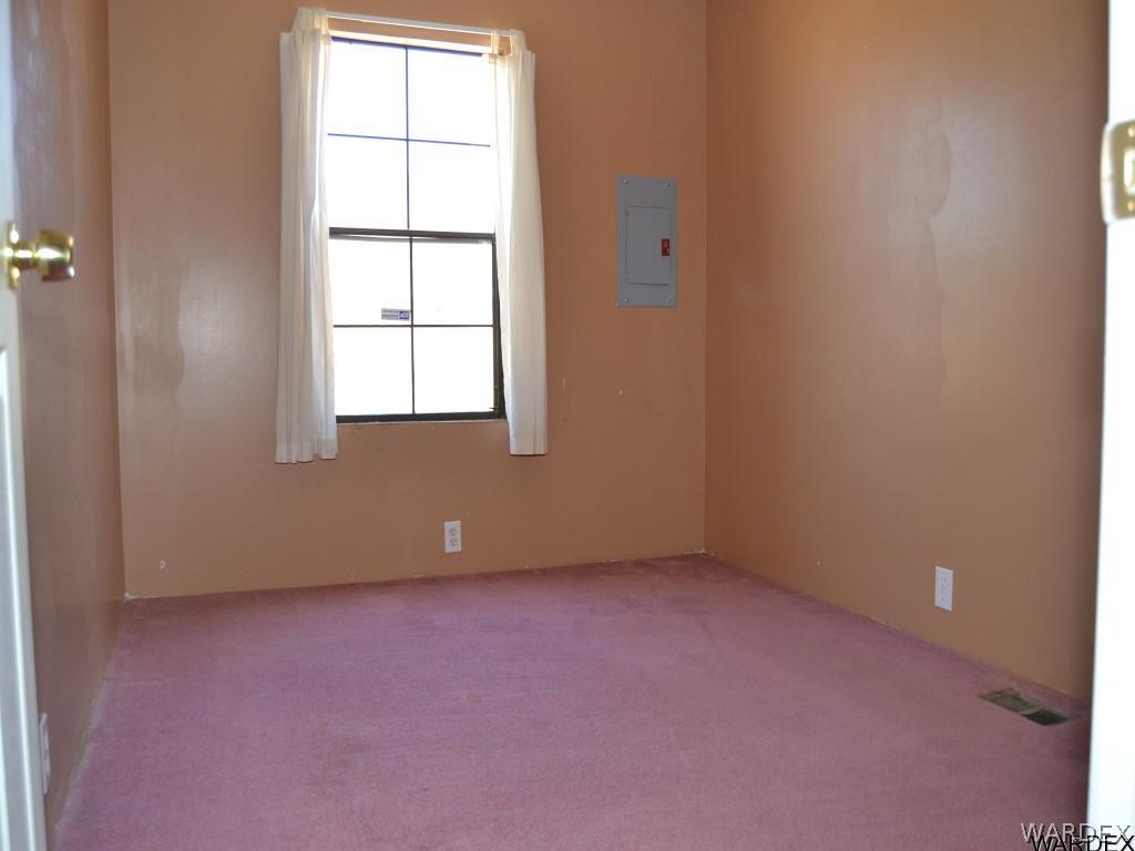 3521 North Bryce Road Golden Valley, AZ 86413 - Photo 14 of 22 Bedroom 2