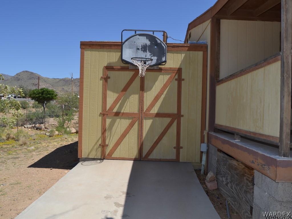 3521 North Bryce Road Golden Valley, AZ 86413 - Photo 20 of 22 Shed