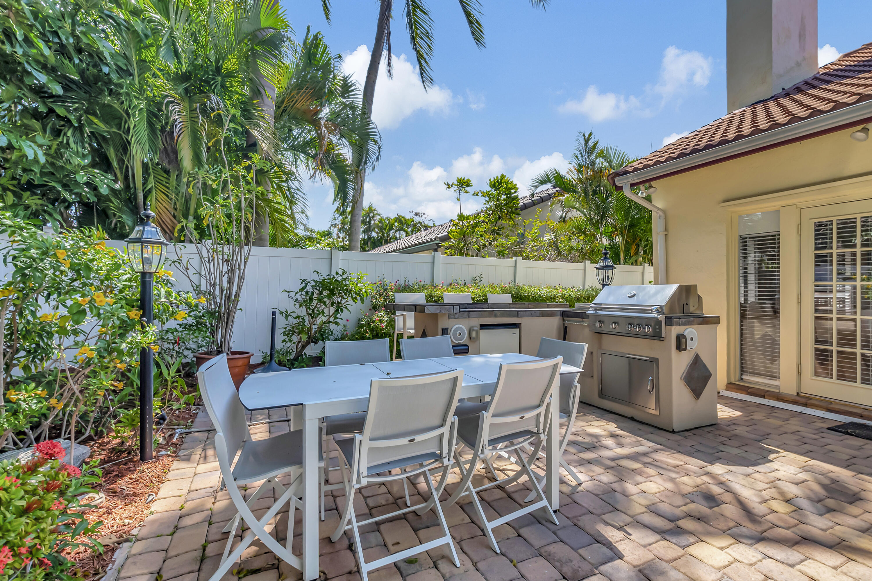 417 Mohawk Lane Boca Raton, FL 33487 - Photo 39 of 53 DSC_7320