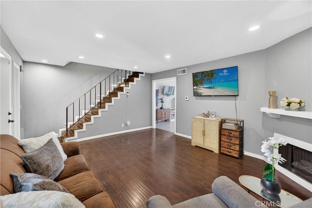 15265 Leffingwell Road, Unit 1 Whittier, CA 90604 - Photo 10 of 49