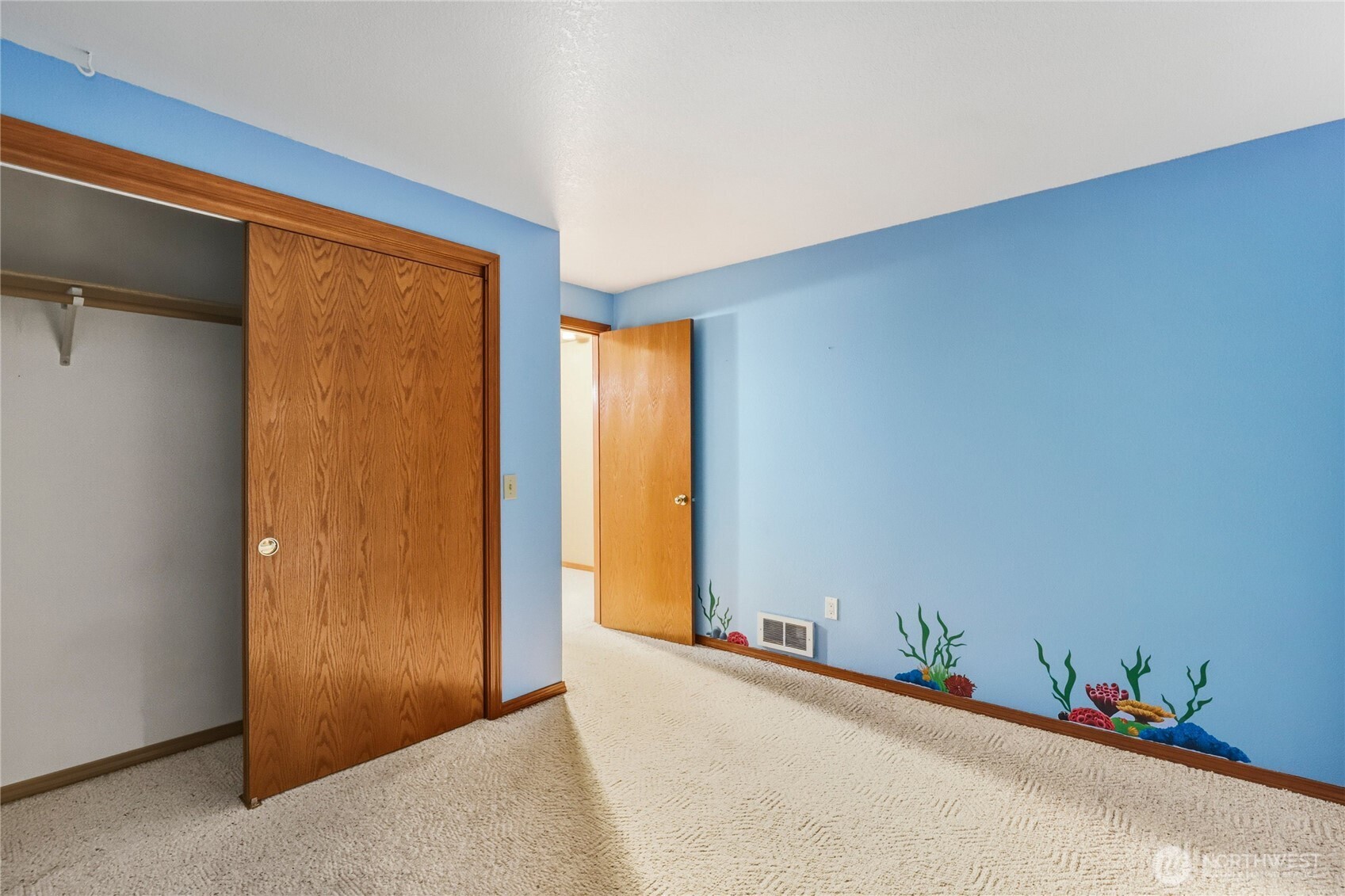 15121 Cedar Grove Road Northeast Poulsbo, WA 98370 - Photo 27 of 40 a view of an empty room