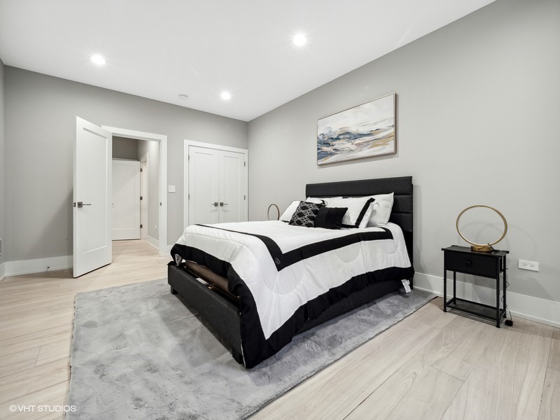 1341 Pfingsten Road Northbrook, IL 60062 - Photo 32 of 58