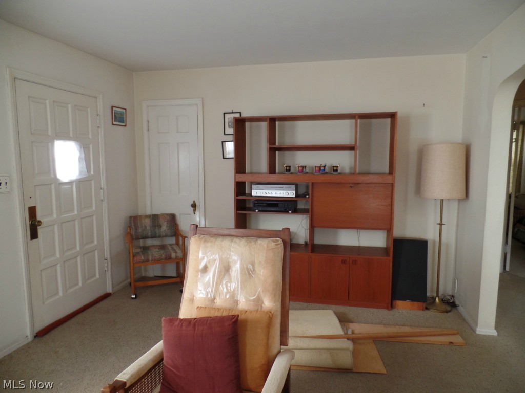 1601 Lander Road Cleveland, OH 44124 - Photo 12 of 15