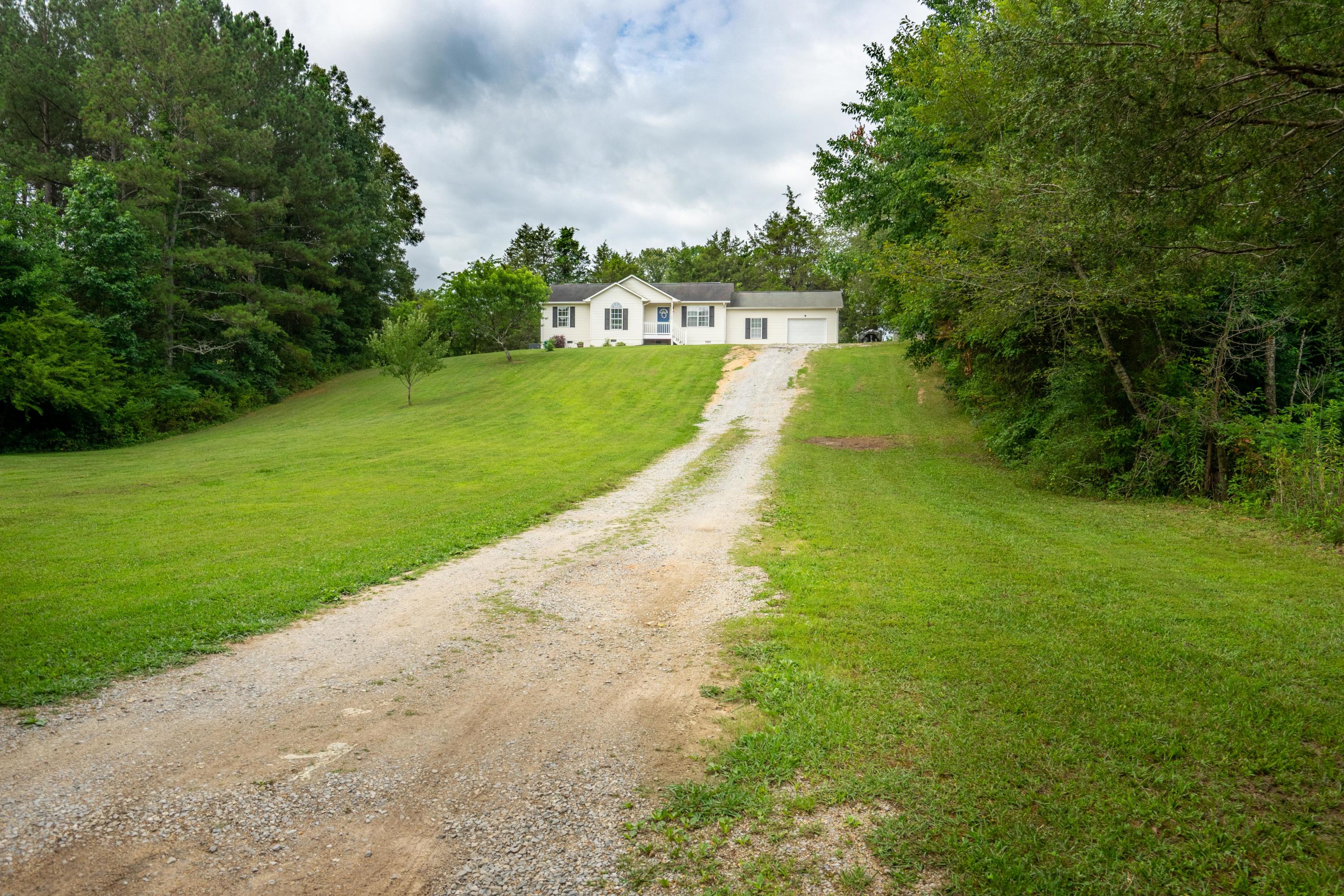 9042 Bramlett Road Harrison, TN 37341 - Photo 1 of 26 1Bramlett Rd 9042 (18 of 26)