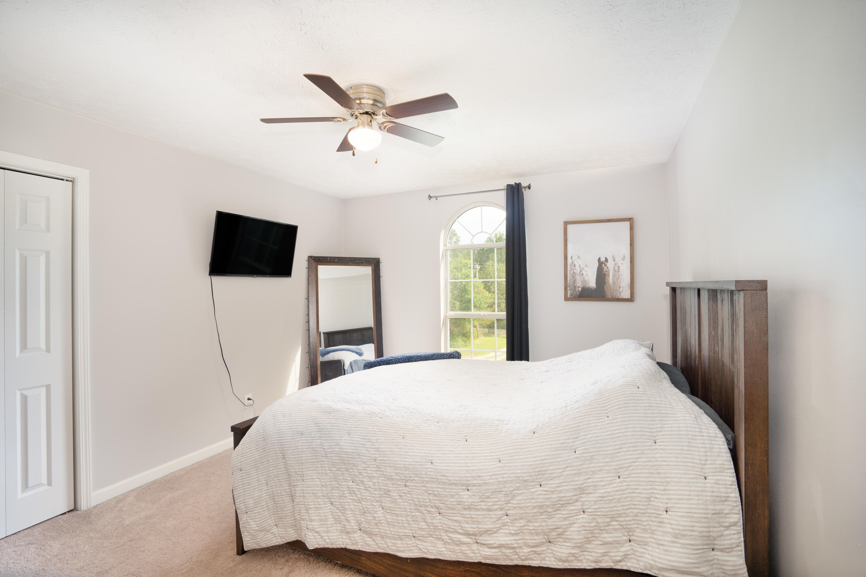 9042 Bramlett Road Harrison, TN 37341 - Photo 14 of 26 Bramlett Rd 9042 (9 of 26)
