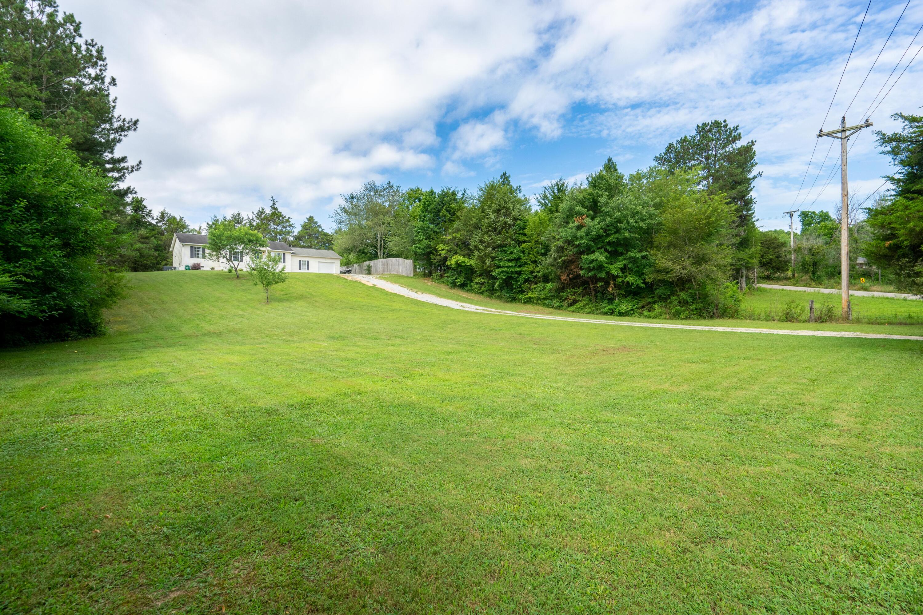 9042 Bramlett Road Harrison, TN 37341 - Photo 26 of 26 2Bramlett Rd 9042 (20 of 26)