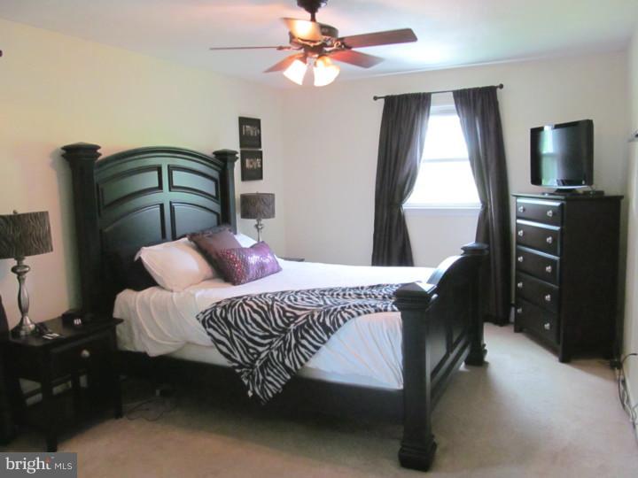 646 North Pleasantview Road Pottstown, PA 19464 - Photo 8 of 17 Master Bedroom
