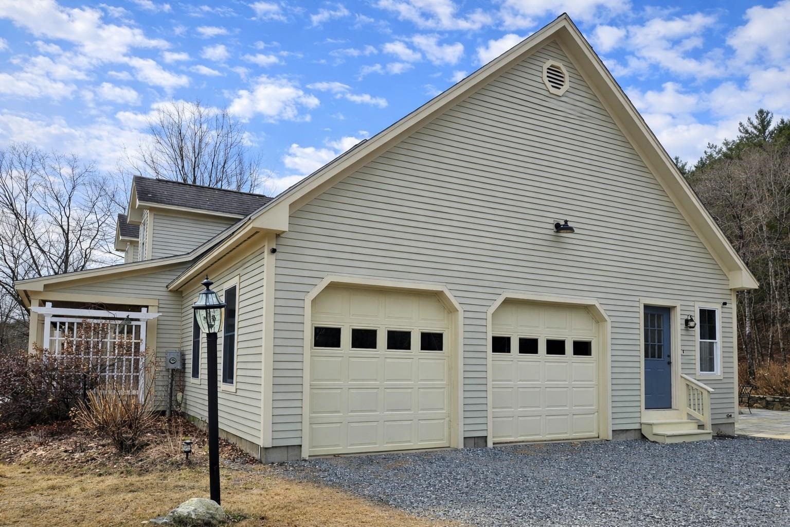 692 Old Walpole Road Surry, NH 03431 - Photo 12 of 71