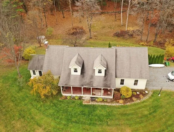 $639,000 | 692 Old Walpole Road, Surry, NH 03431