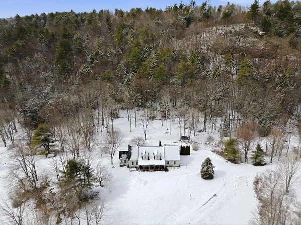 $639,000 | 692 Old Walpole Road, Surry, NH 03431