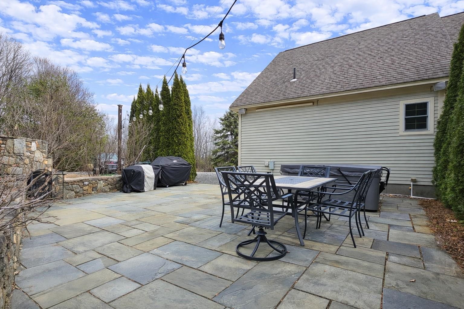 692 Old Walpole Road Surry, NH 03431 - Photo 29 of 71