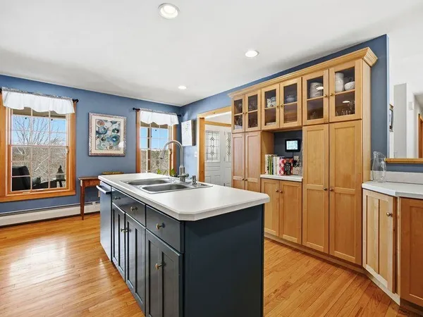 $639,000 | 692 Old Walpole Road, Surry, NH 03431