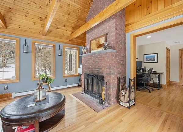 $639,000 | 692 Old Walpole Road, Surry, NH 03431