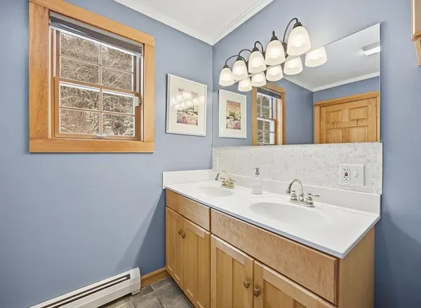 $639,000 | 692 Old Walpole Road, Surry, NH 03431