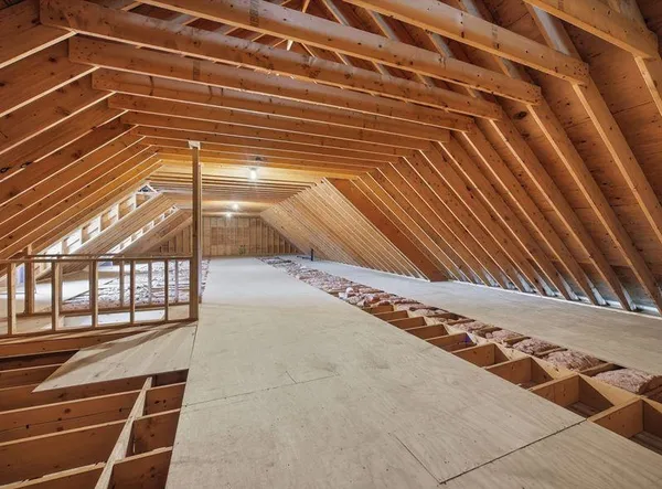 $639,000 | 692 Old Walpole Road, Surry, NH 03431