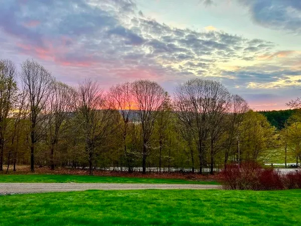 $639,000 | 692 Old Walpole Road, Surry, NH 03431