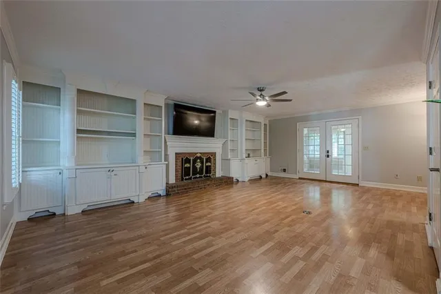 $475,000 | 5055 Puritan Drive, Sugar Hill, GA 30518