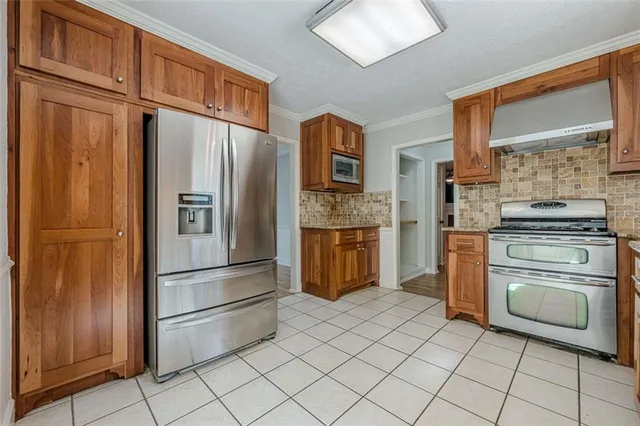 $475,000 | 5055 Puritan Drive, Sugar Hill, GA 30518