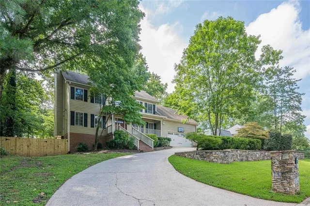$475,000 | 5055 Puritan Drive, Sugar Hill, GA 30518
