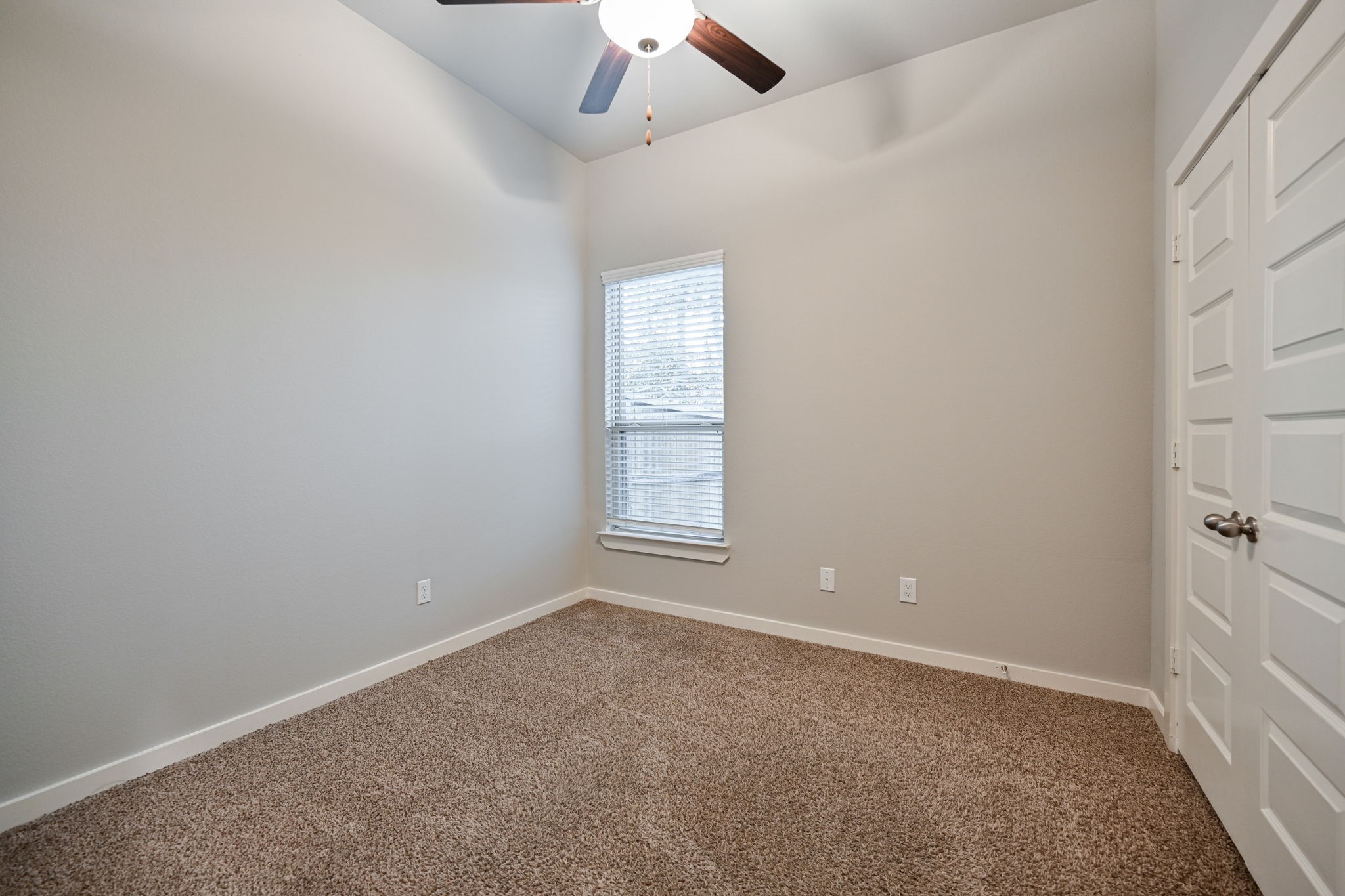 127 Wickersham, Unit A Conroe, TX 77304 - Photo 18 of 36